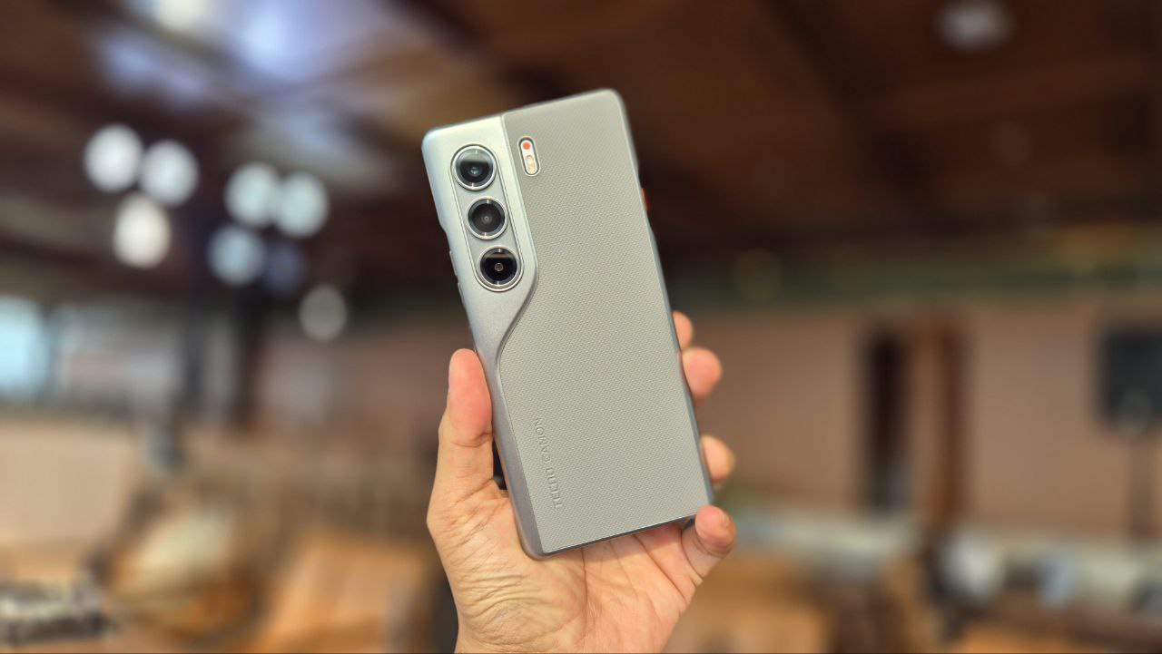 Tecno Camon 40 Pro