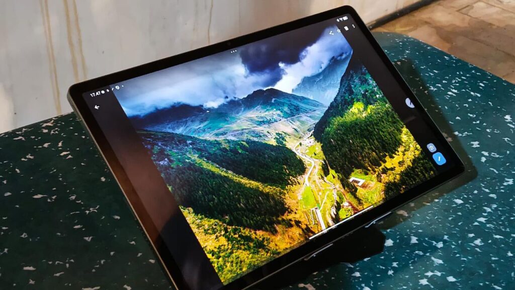 Resmi Rilis! Motorola Moto Pad 2026 Hadir dengan Layar 2,5K Super Tajam