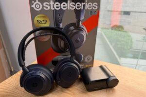 Bukan Headset Gaming Biasa! SteelSeries Arctis Nova Pro Omni Tawarkan Pengalaman Main Berbeda